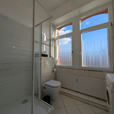 Zentrale Helle In Mit Balkon *