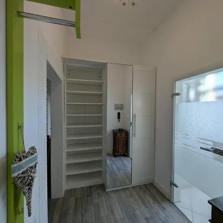 Zentrale Helle In Mit Balkon 公寓 Gau-Algesheim