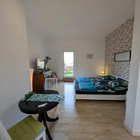 Apartment Zentrale Helle In Mit Balkon